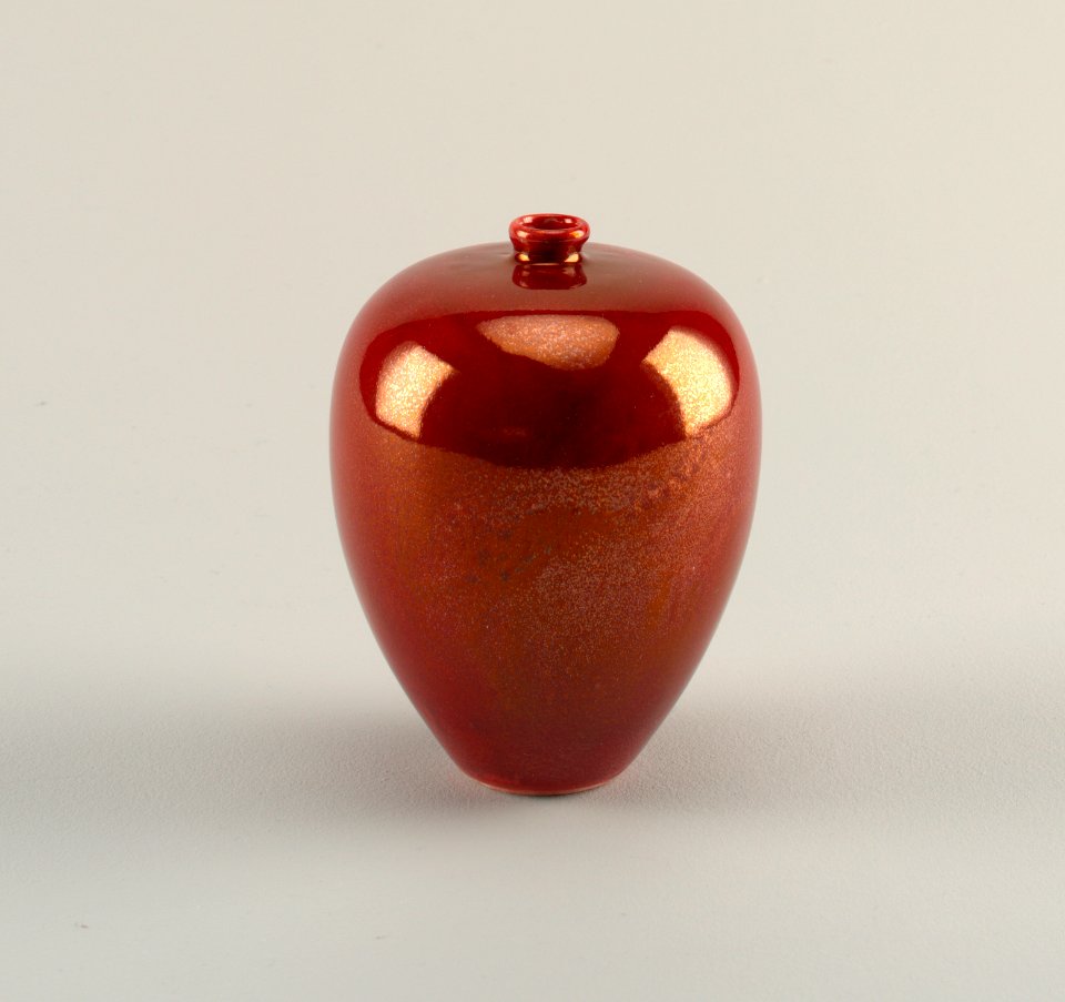 Vase (USA), 1899 (CH 18802889)