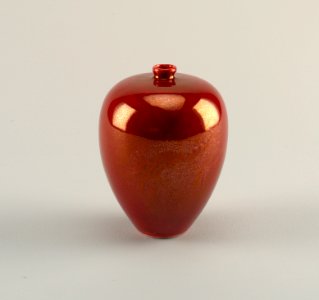 Vase (USA), 1899 (CH 18802889)