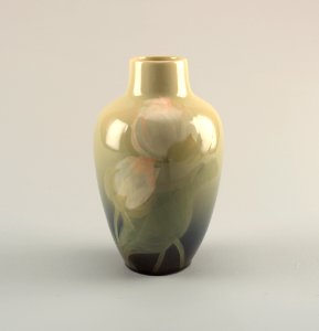 Vase (USA), 1906 (CH 18801159)