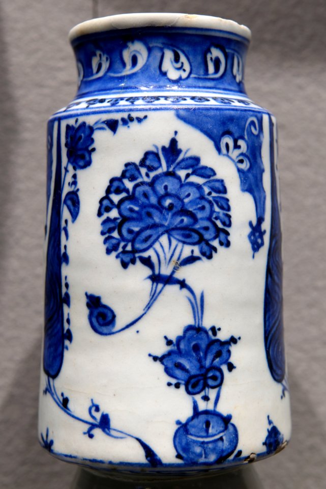 Vase with cypresses MAD 27823