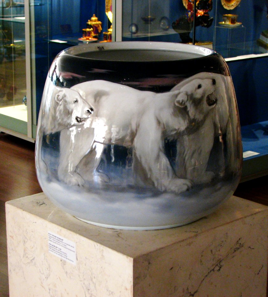 Vase Polar Bears 01