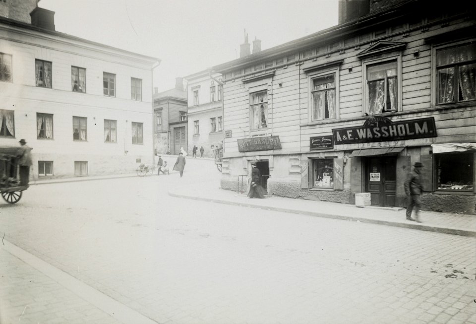 Vas. Hallituskatu 15 (nyk. Yliopistonkatu 5), oik - G30079 - hkm.HKMS000005-km0000peu4