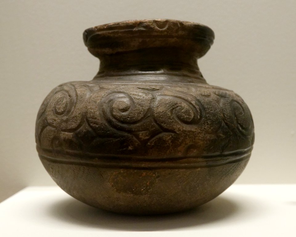 Vase spirals Jomon Guimet EO2889
