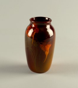 Vase (USA), 1900 (CH 18457571)
