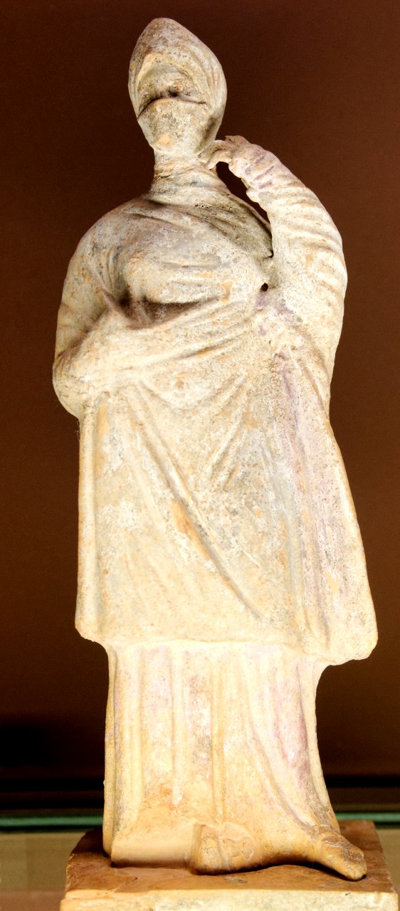 Veiled dancer Louvre MNB495