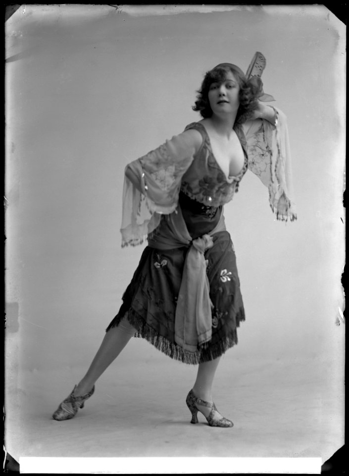 Vega Wahlqvist, dancer - SMV - NV034