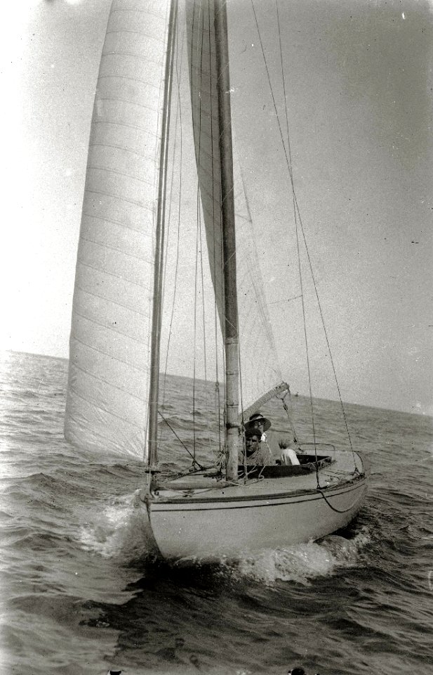 Veleros en la bahía de la Concha (6 de 9) - Fondo Car-Kutxa Fototeka