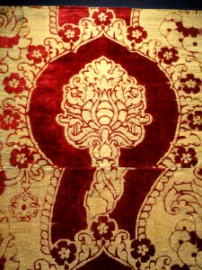 Velvet panel, Italy or Spain, late 16th - early 17th century - Nelson-Atkins Museum of Art - DSC08401