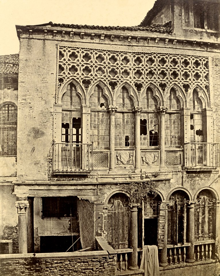 Venetian palazzo 1