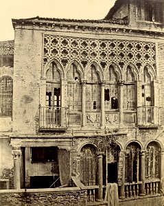Venetian palazzo 1