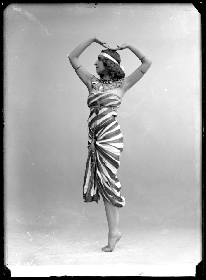 Vera Fokina in Kleopatra at Kungliga Operan 1913 - SMV - NF056