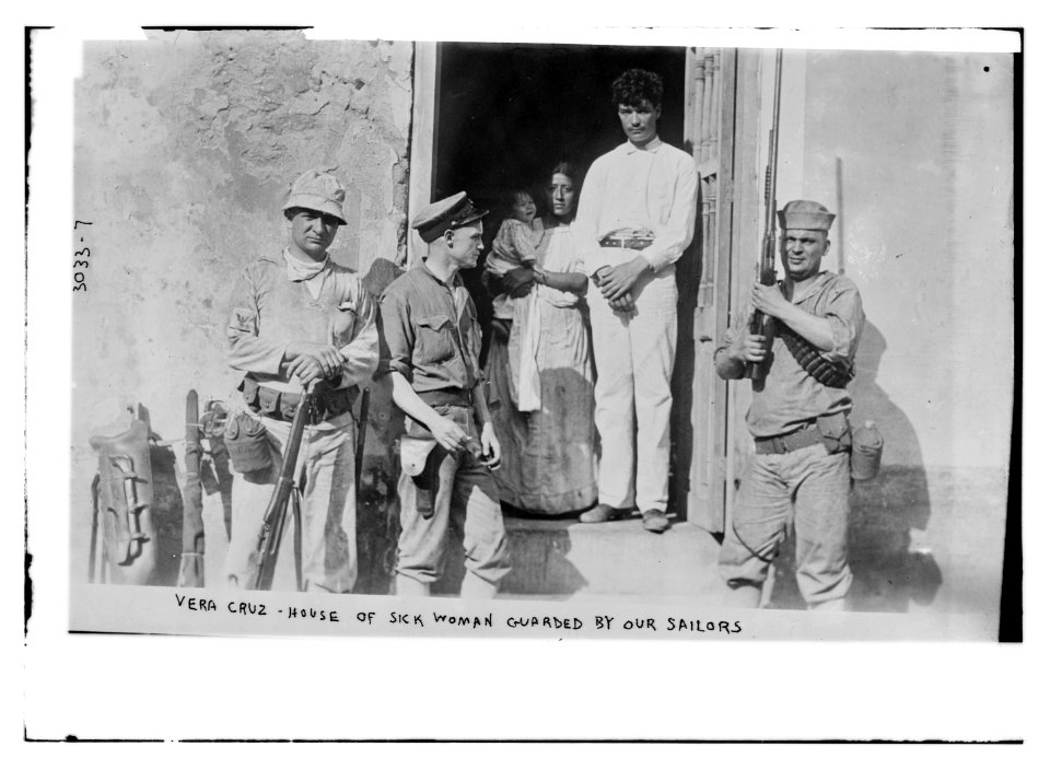 Vera Cruz - house of sick woman guarded by our sailors LCCN2014695809