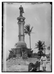 Vera Cruz - Decampo Monument LCCN2014696354