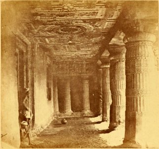 Verandah, Cave No. 2—Ajunta