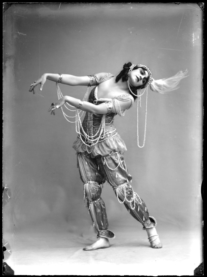 Vera Fokina in Scheherazade at Kungliga Operan 1914 - SMV - NF063