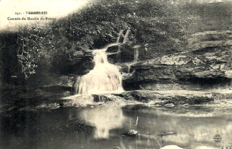 Verdelais - Cascade du Moulin du Prieur 1