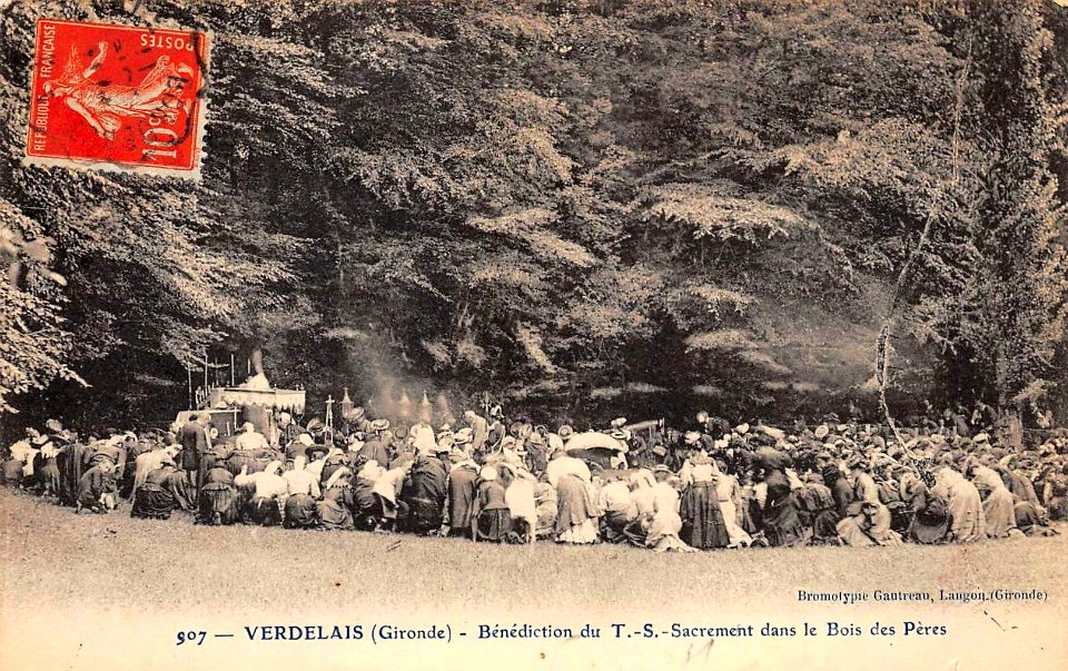 Verdelais - procession de pèlerinage 10