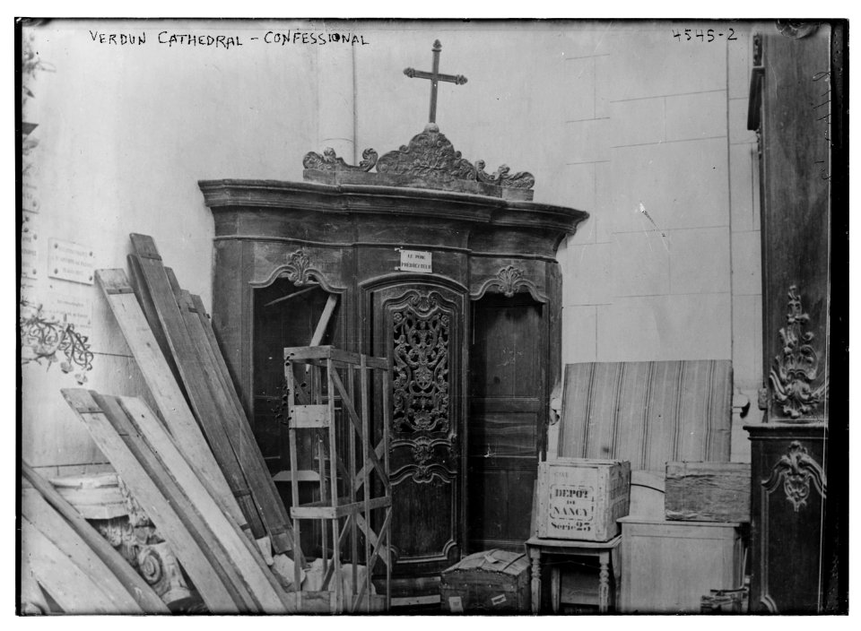 Verdun Cathedral - Confessional LCCN2014706733