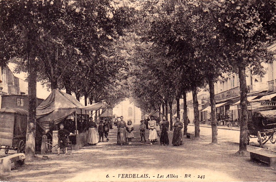 Verdelais - Les allées 9