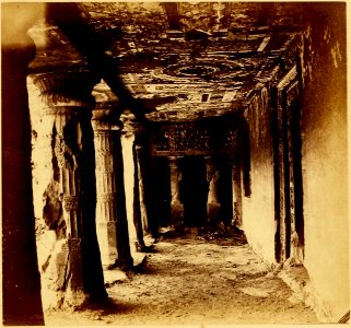Verandah, Cave No. 2—Ajunta 2