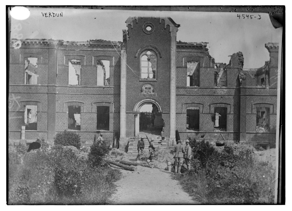 Verdun LCCN2014706734