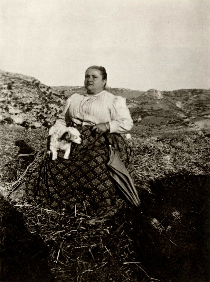Verga, Giovanni - Donna Lidda Verga, die Schwägerin des Schriftstellers, Tebidi (Zeno Fotografie)