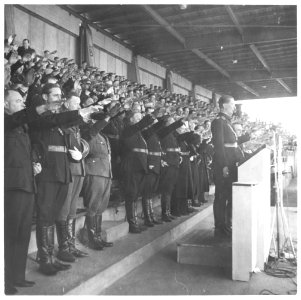 Verjaardag Mussert - Fotodienst der NSB - NIOD - 77968