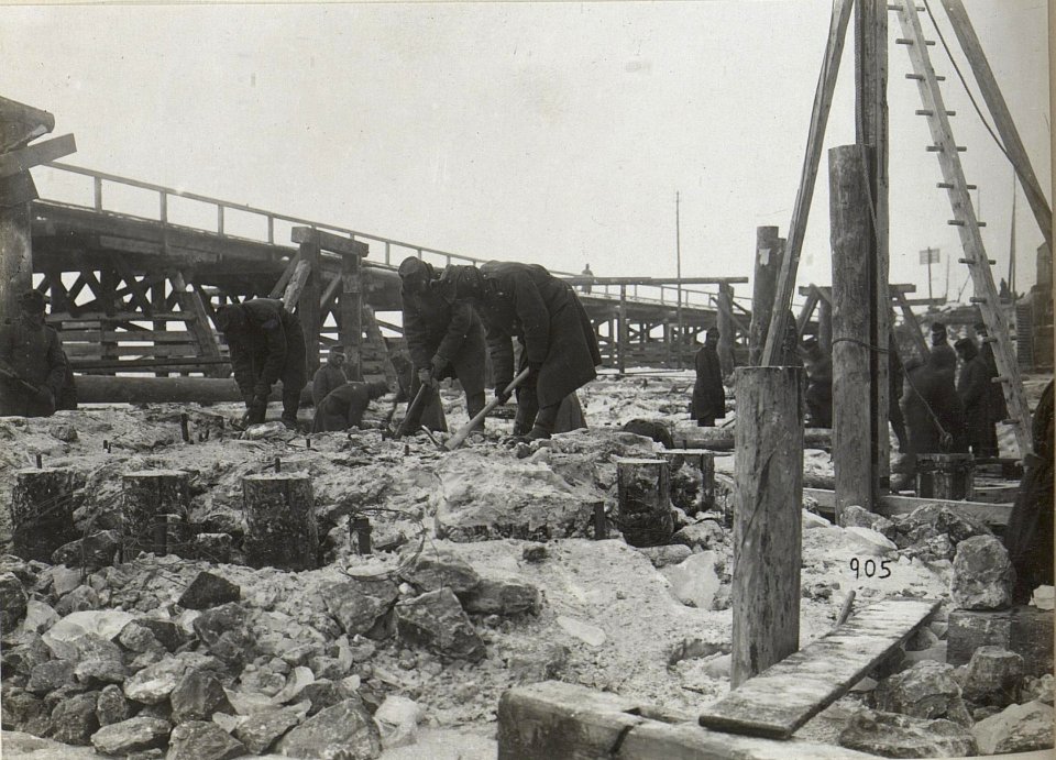 Verkehrsknoten- und zentraler Lagerplatz, möglicherweise der 4. k.u.k. Armee nahe Kowel (BildID 15682644)