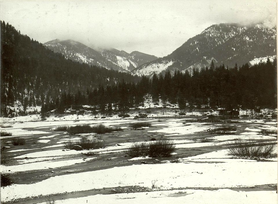 Verkehrsknotenpunkt Kranjska Gora (Kronau), Teilstück zwischen der Rohr- und der Scottibrücke auf der Straße von Kranjska Gora nach Mojstrovka (BildID 15463211)