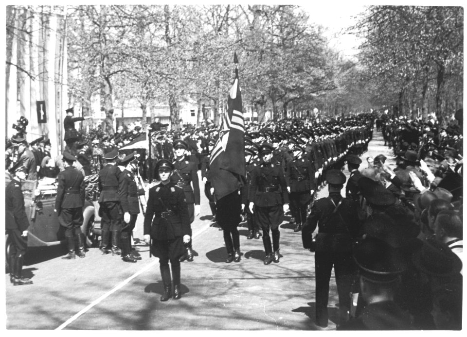 Verjaardag Mussert - Fotodienst der NSB - NIOD - 77972