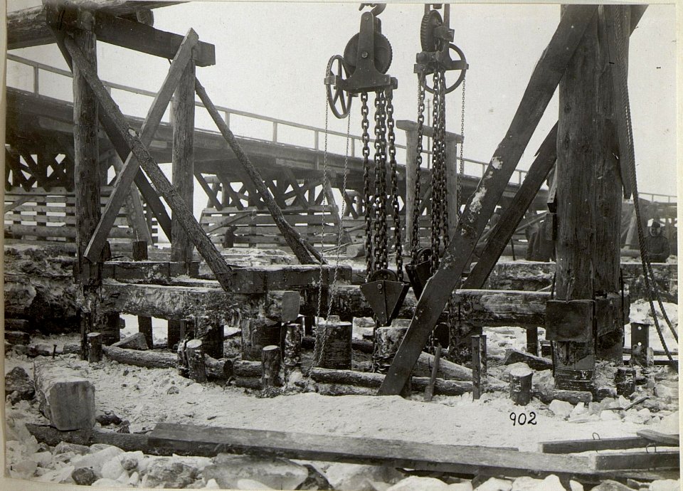 Verkehrsknoten- und zentraler Lagerplatz, möglicherweise der 4. k.u.k. Armee nahe Kowel (BildID 15682623)