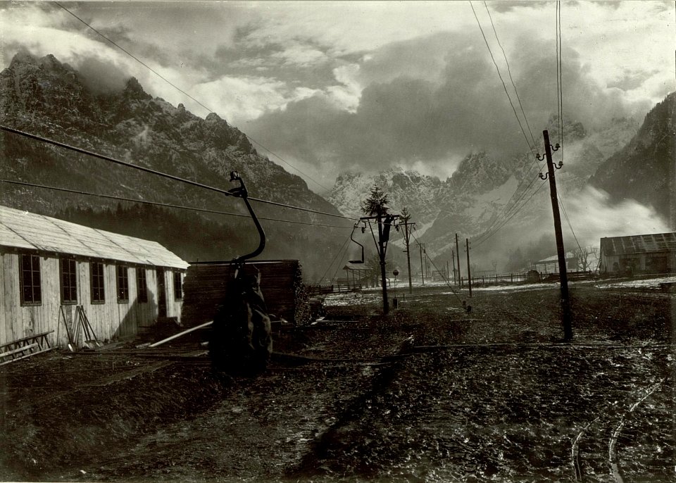Verkehrsknotenpunkt Kranjska Gora (Kronau), Seilbahnstation 1915