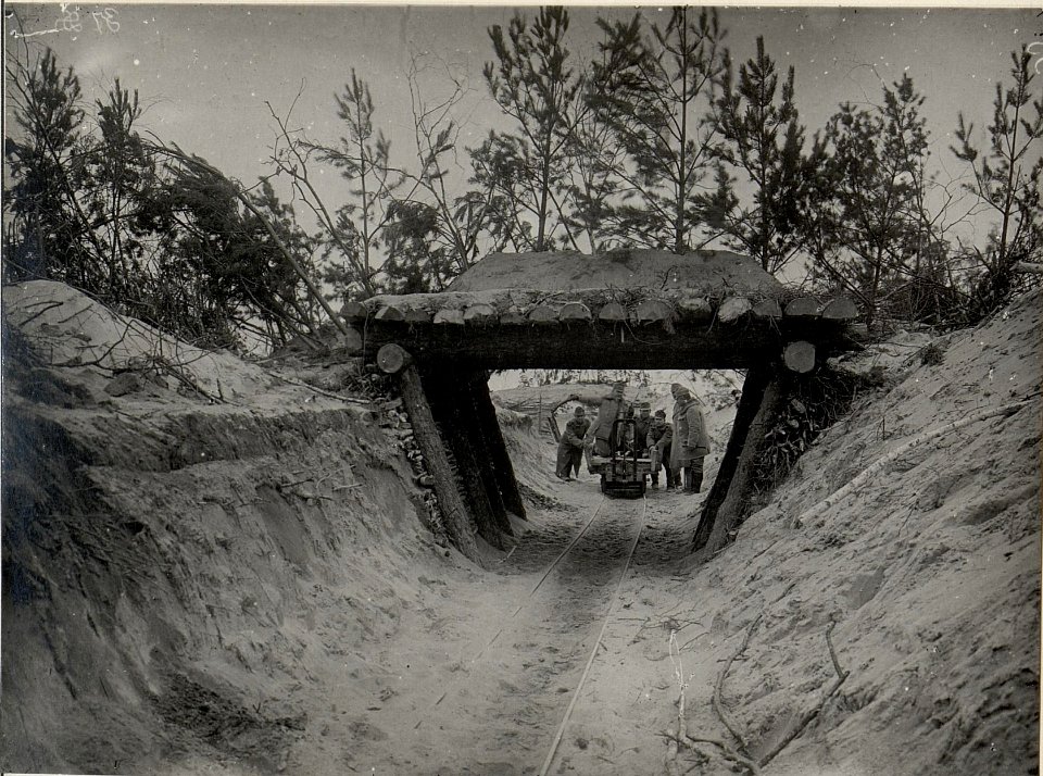 Vermutlich eine Fotostrecke einer Honvedeinheit mit Einsatzgebiet in Galizien (BildID 15535358)