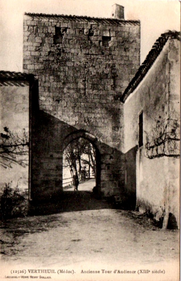 Vertheuil - château 2