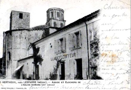 Vertheuil - église - abside et clochers