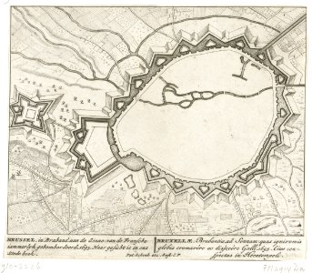 Vestingplattegrond van Brussel, gebombardeerd door het Franse leger in 1695 Brussel, in Braband, aan de Senne van de Fransche iammerlyk gebombardeerd, 1695 Bruxellae, Brabantiae, ad Sennam quas ignivomis globis cremaver, RP-P-1910-2226