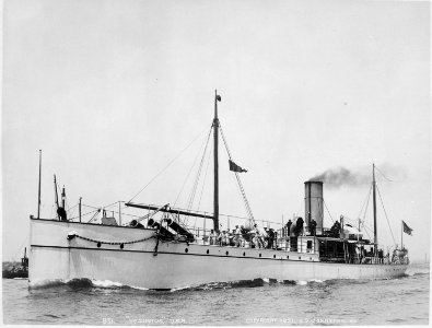 Vesuvius (dynamite-gun cruiser). Port bow, underway, 1891 - NARA - 512899