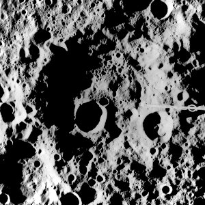 Vetchinkin crater AS16-M-2698