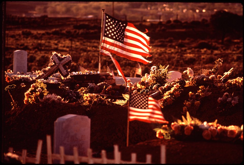 Veterans' Cemetery (4269091438)