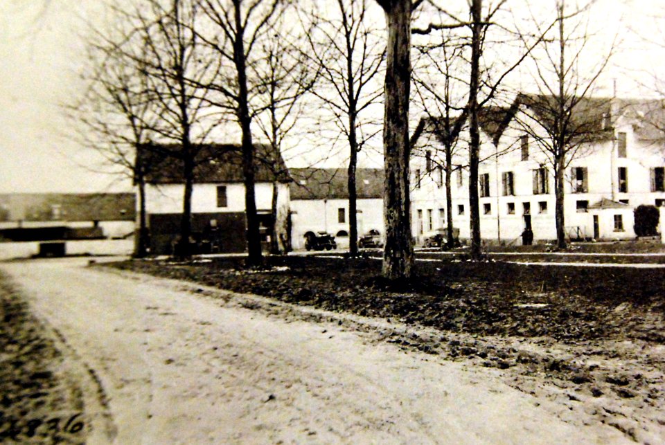 Veterinary Hospital No.8 headquarters and stable, Chelles, (Seine-et-Marne), France, 1919 (32648923736)