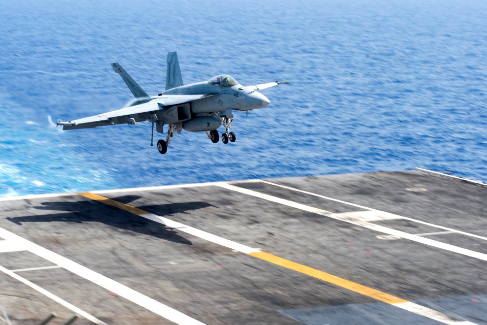 VFA-105 FA-18E Super Hornet coming in for landing on USS Dwight D. Eisenhower (CVN-69) 160609-N-KK394-089