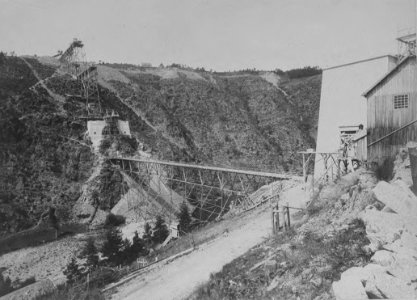 Viaduc de Garabit (Alphonse Terpereau, 1882-06-27) 1 photo