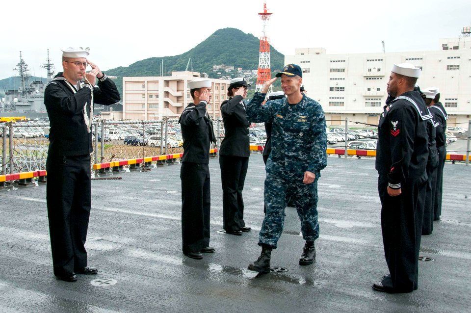 Vice Adm. Aucoin aboard USS Bonhomme Richard for all-hands call 151118-N-AY934-057