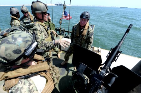 Vice Adm. John Miller views CTF 56 assets 130828-N-DY265-208