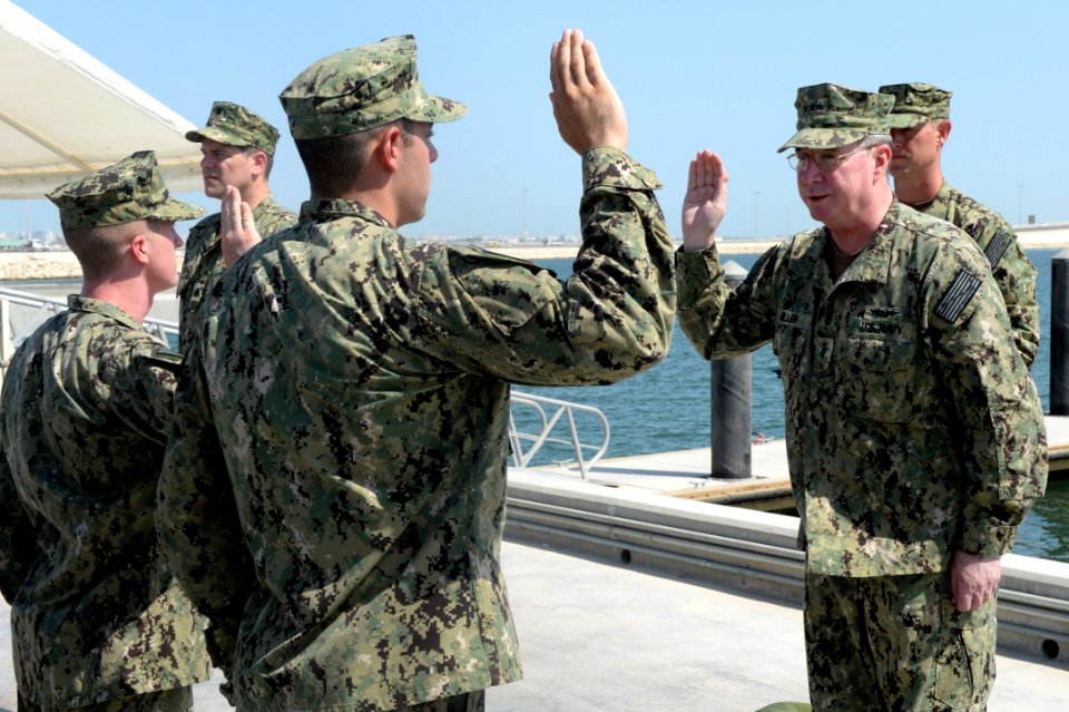 Vice Adm. John Miller views CTF 56 assets 130828-N-DY265-052