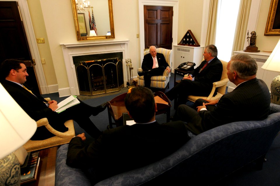Vice President Dick Cheney talks with Rex Tillerson and Ralph Daniel (Dan) Nelson of Exxon Mobil Corporation along with his advisors