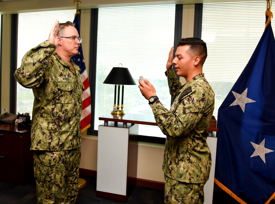 Vice Adm. Timothy White Promotion Ceremony 180618-N-JS205-0004