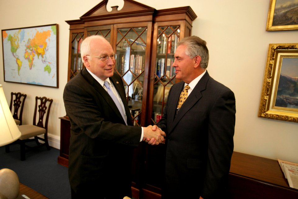 Vice President Dick Cheney and Rex Tillerson shake hands