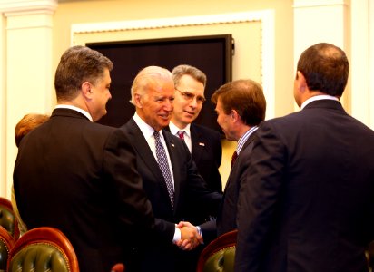 Vice President Joe Biden at a Meeting with Ukrainian Legislators, April 22, 2014 (13981921315)