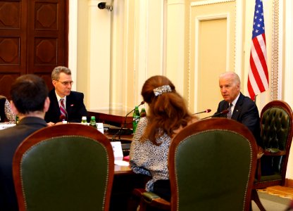 Vice President Joe Biden at a Meeting with Ukrainian Legislators, April 22, 2014 (14001913743) photo
